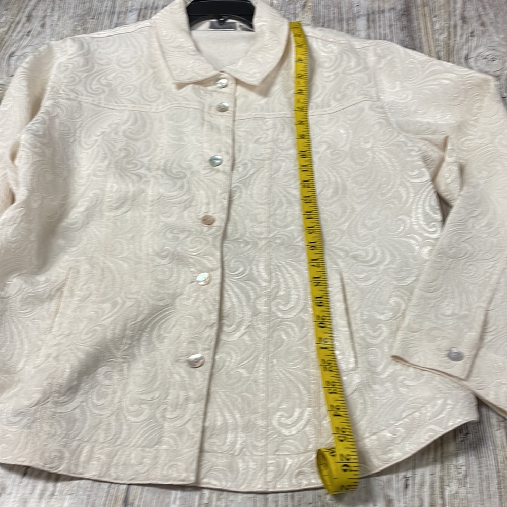 Chicos Lightweight Floral Button Collared Jacket … - image 2